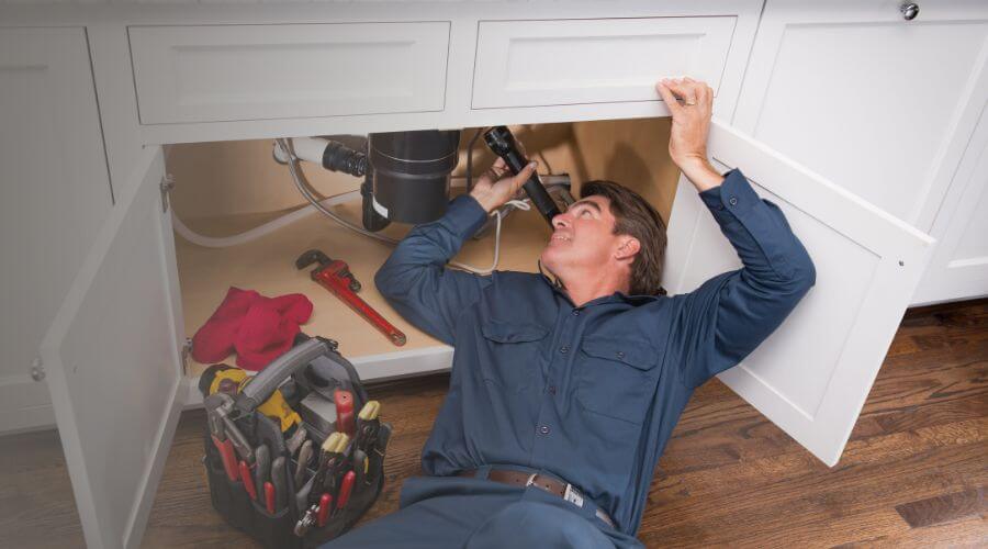Local water heater installation in Washburn, IL